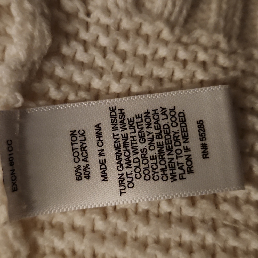 Express 🩷 Ivory Knit Cardigan - Picture 3 of 4